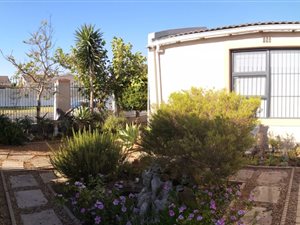 2 Bed Flat in Edgemead