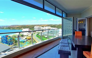 4 Bedroom Apartment in Diaz Beach
