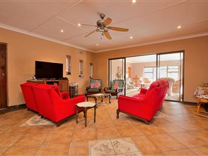 4 Bed House in Larrendale