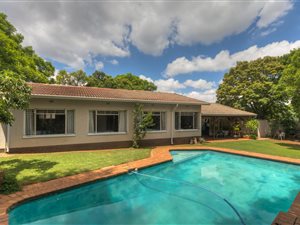 4 Bed House in Cresta
