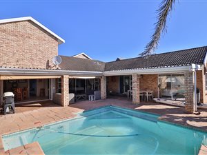 4 Bed House in Nahoon