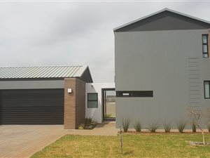 3 Bed House in Midstream Meadows