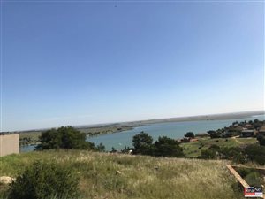 722 m² Land available in Aqua Vista