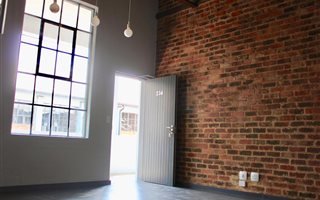 1 Bedroom Apartment in Braamfontein