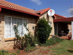 3 Bed Townhouse in Highveld