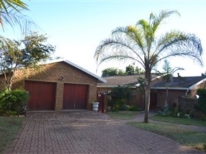 4 Bed House in Albertinia