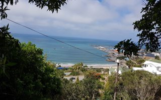1043 m² Land available in Santos Bay