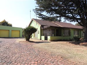 3 Bed House in Modder East