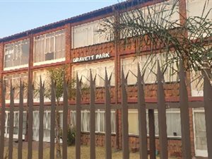 2 Bed Apartment in Germiston South