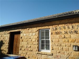90 m² Commercial space in Mossel Bay Central