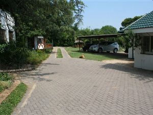 2 ha Farm in Tijger Valley and surrounds