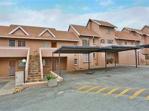 1 Bedroom Apartment in Radiokop