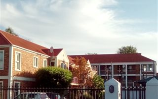 2 Bedroom Apartment in Durbanville Central