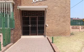 2 Bedroom Townhouse in Towerby