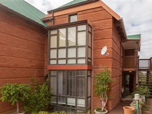 3 Bed Townhouse in Wilderness