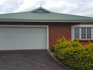 3 Bed Simplex in Lincoln Meade