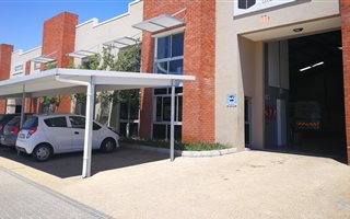 420 m² Industrial space in Brackenfell Industrial