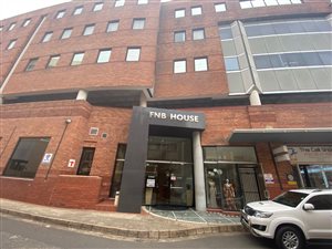 442 m² Office Space in Essenwood