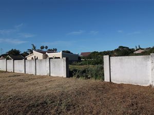 901 m² Land available in West Bank