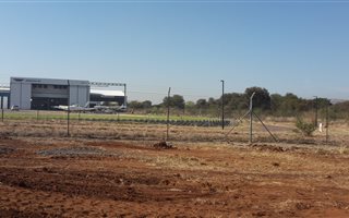 2.1 ha Farm in Wonderboom