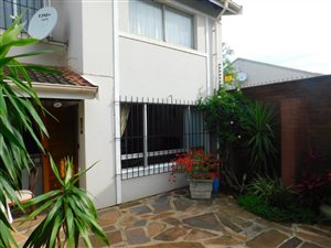 3 Bed Duplex in Prospect Hall