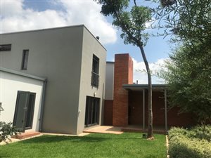 3 Bedroom Townhouse in Menlo Park