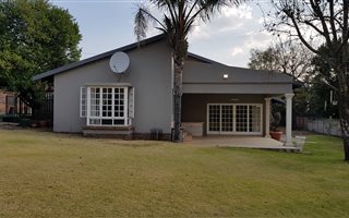 3 Bedroom House in Gallo Manor