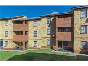 2 Bed Apartment in Noordwyk