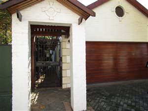 3 Bed House in Paglande