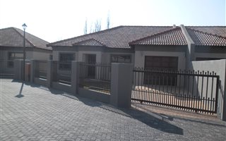 3 Bedroom House in Kuruman