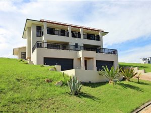 4 Bed House in Le Grand Golf Estate