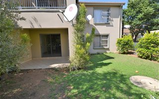 2 Bedroom Apartment in Leeuwenhof Estate