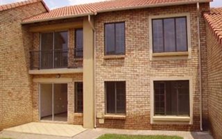 2 Bedroom Townhouse in Eco Park