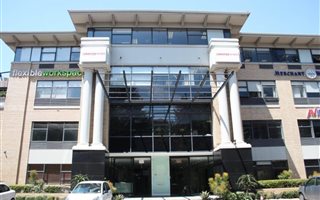 564 m² Office Space in Sandton CBD