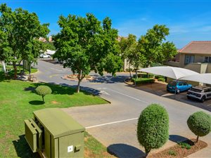 2 Bed Cluster in Hazeldean (Silverlakes Surroundings)