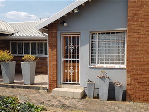 3 Bed House in Vanderbijlpark SW5