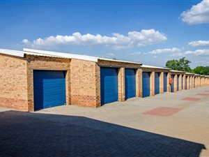 15 m² Commercial space in Willow Park Manor