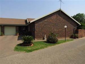 3 Bed House in Three Rivers North