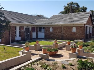 3 Bedroom House in Birchleigh North