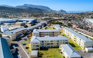 2 Bedroom Apartment in Sunnydale
