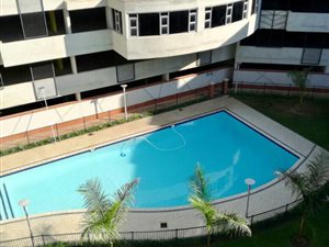 1 Bed Apartment in New Town Centre