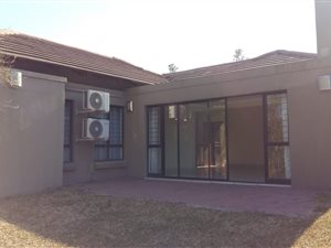 3 Bed House in Riverside Park