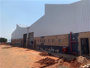 732 m² Industrial space in Glen Anil