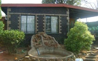 4 Bedroom House in Derby