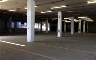 2400 m² Industrial space in Wynberg