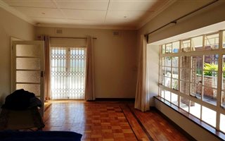 3 Bedroom Townhouse in Clarendon