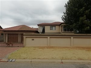 5 Bed House in Mayfield Park
