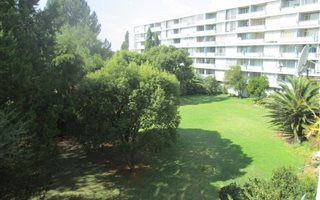 2 Bedroom Apartment in Arcon Park
