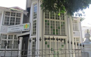 690 m² Commercial space in Musgrave