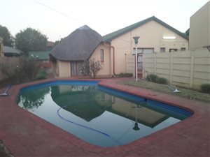 5 Bed House in Waldrift